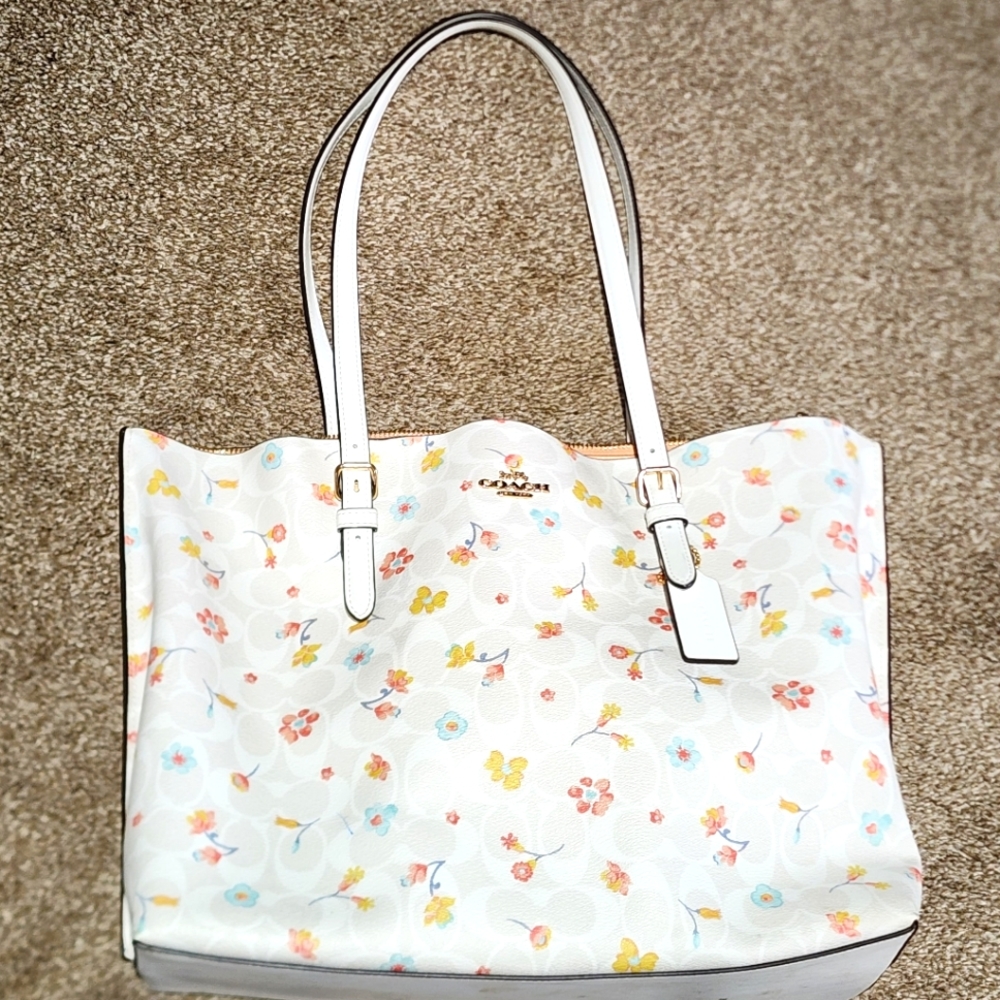 Coach Signature Tote - white with floral print